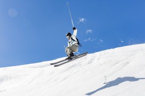 开云官网APP下载-NBA季后赛展望：东部强队阵容重塑，争冠格局重新洗牌，nba季后赛东西部情况